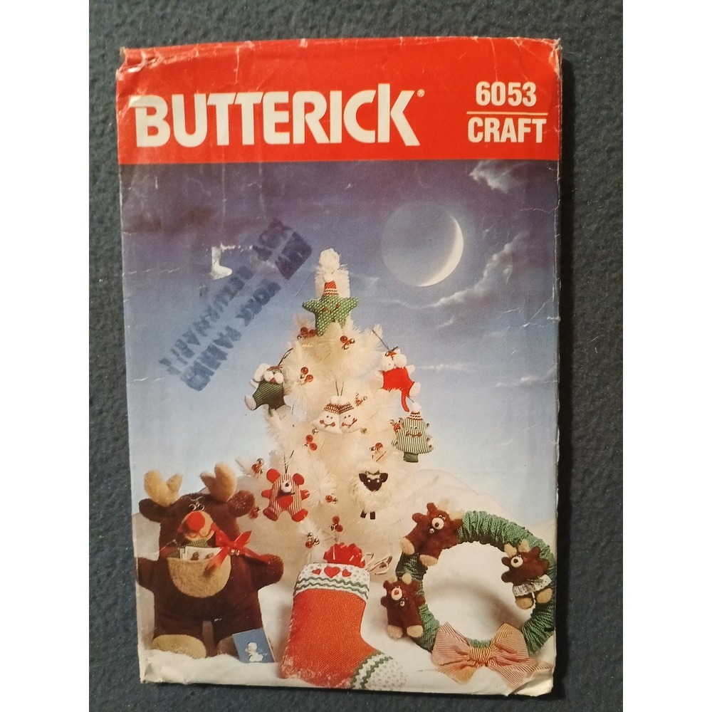Butterick 6053 Craft Sewing Pattern Christmas Ornaments Reindeer Wreath Stocking